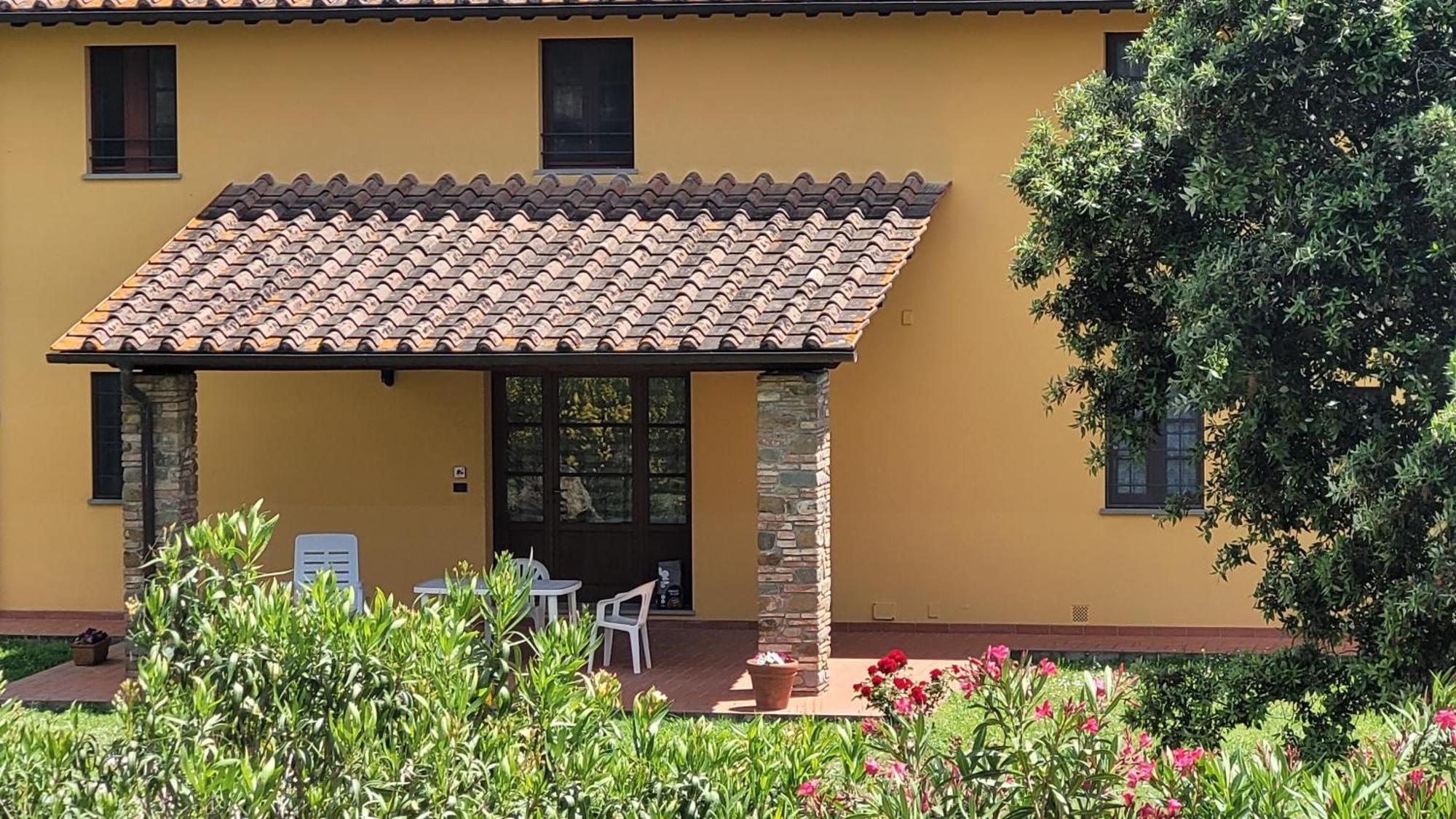 Agriturismo Podere Casalone Limite Dış mekan fotoğraf